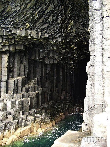 Fingalova jaskyňa, Škótsko