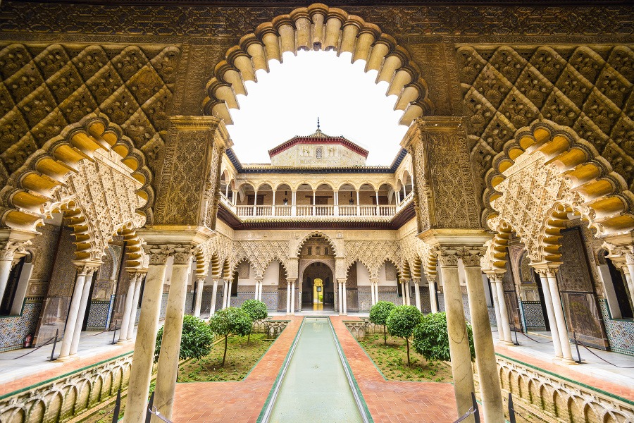 Alcázar je najstarší európsky