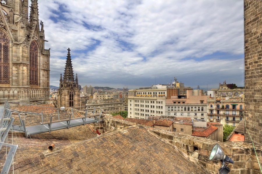 Výhľad zo strechy katedrály