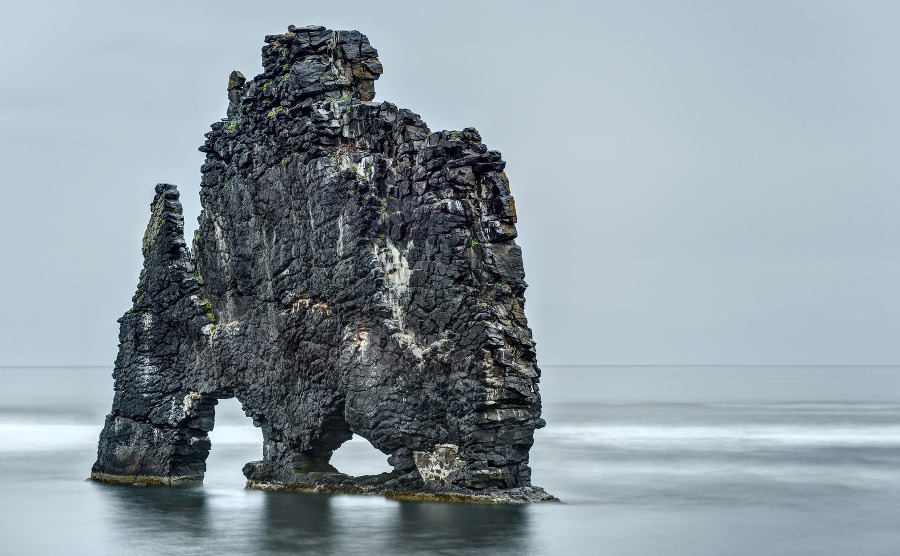 Príbeh skamenelého trolla: Islandský
