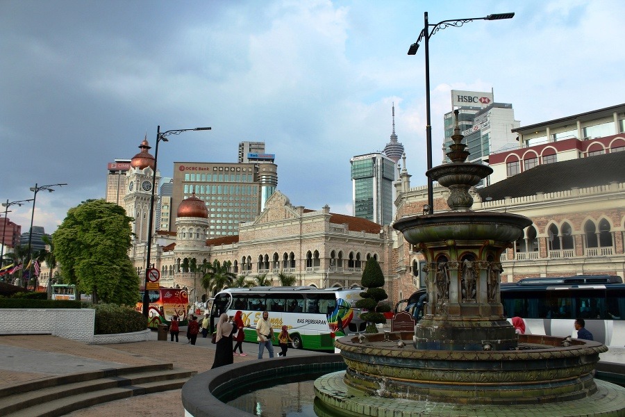 Kuala Lumpur je metropolitné mesto.
