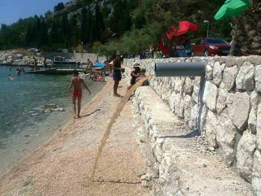 Najhoršia pláž Chorvátska: Tomuto