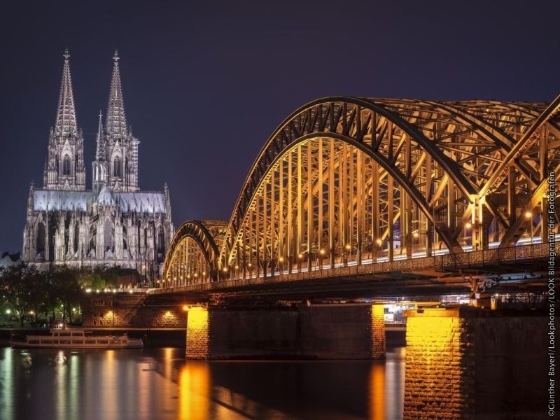 Kolín nad Rýnom: Katedrála a Hohenzollerský most. Foto: Günther Bayerl/Lookphotos