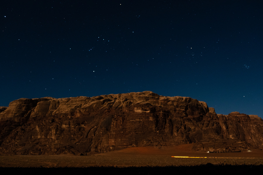 Nočná obloha nad Wadi Rum. © Matúš Svitek