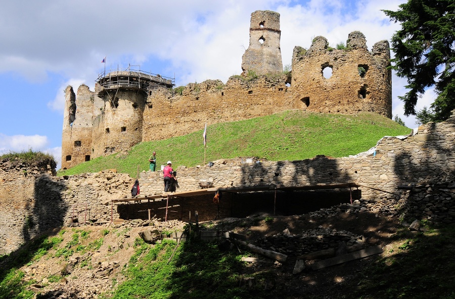 Obec Zborov preslávil hrad