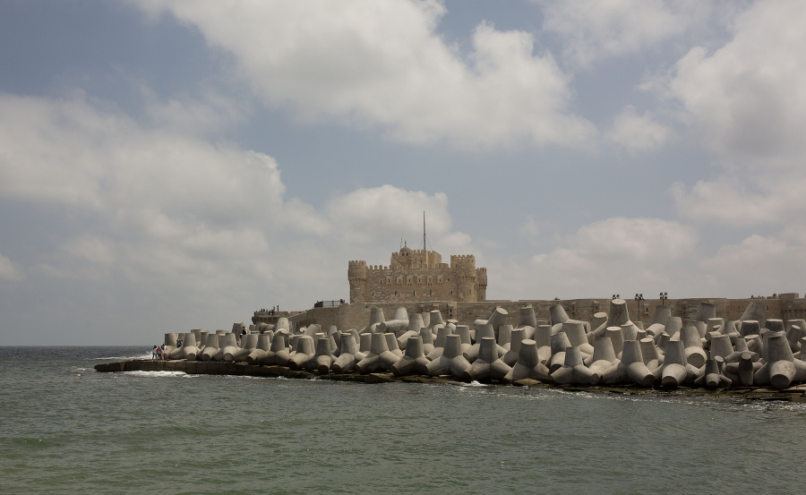 Egypt: Známe prístavné mesto Alexandria ohrozuje vzostup hladiny