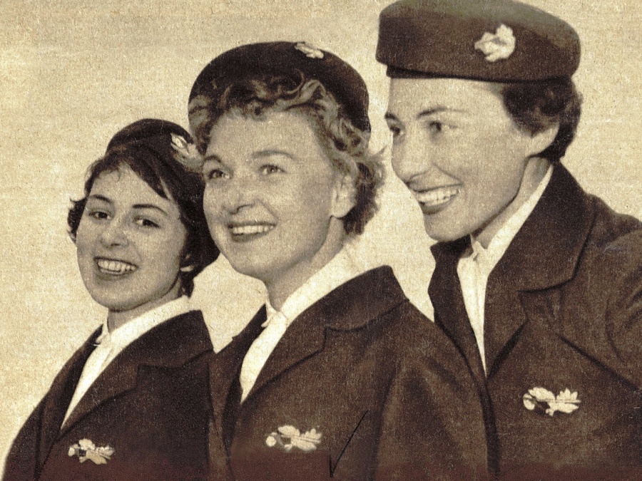 Austrian Airlines, prvé uniformy (po 1957)