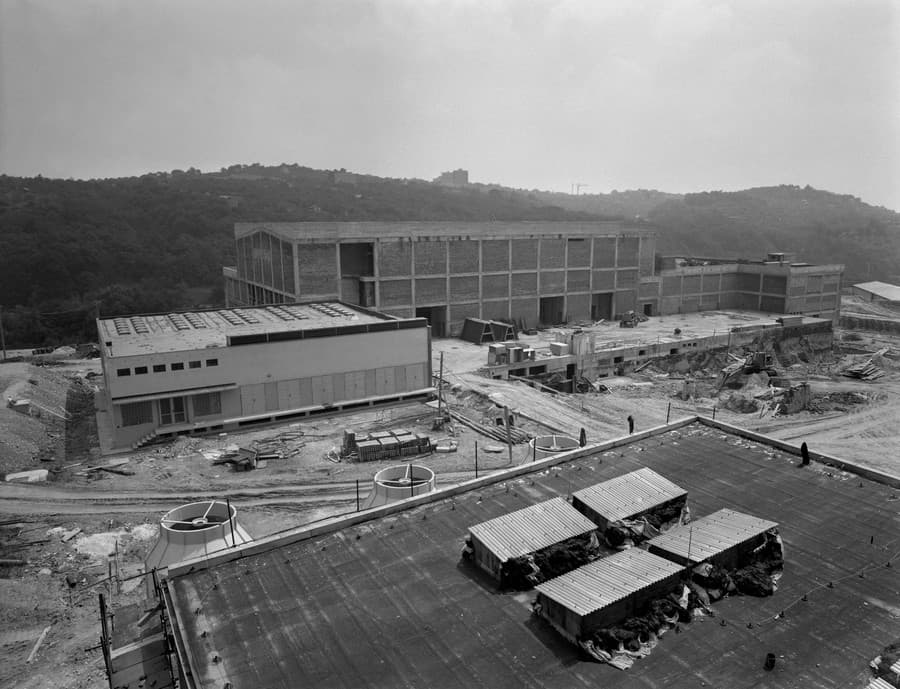 Výstavba televízneho centra