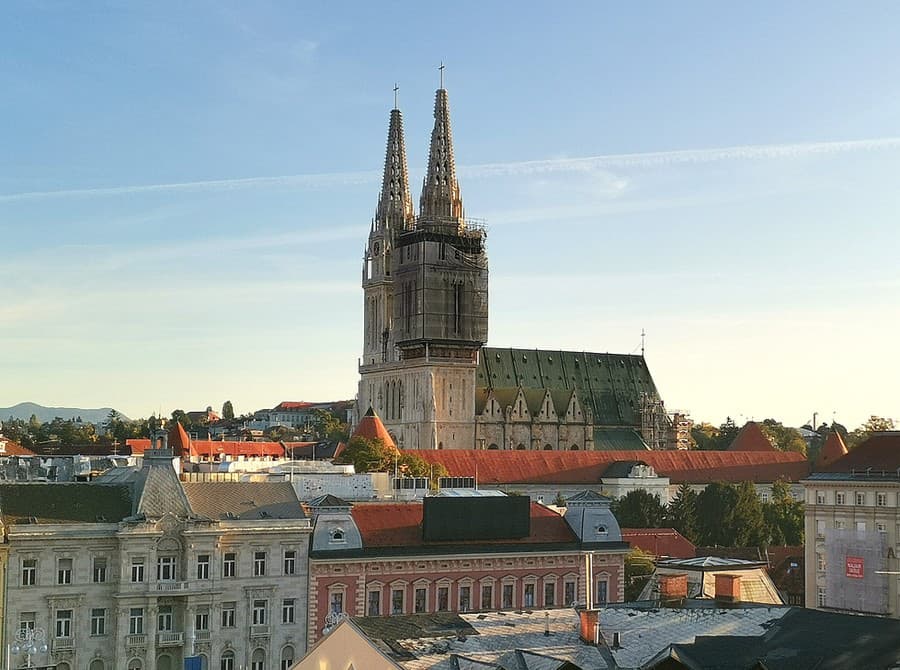 Záhrebská katedrála sa opravuje