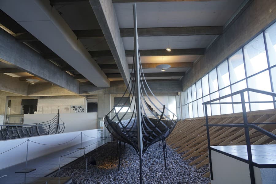 Pätnásť metrov dlhá vikingská obchodná loď z 11. storočia