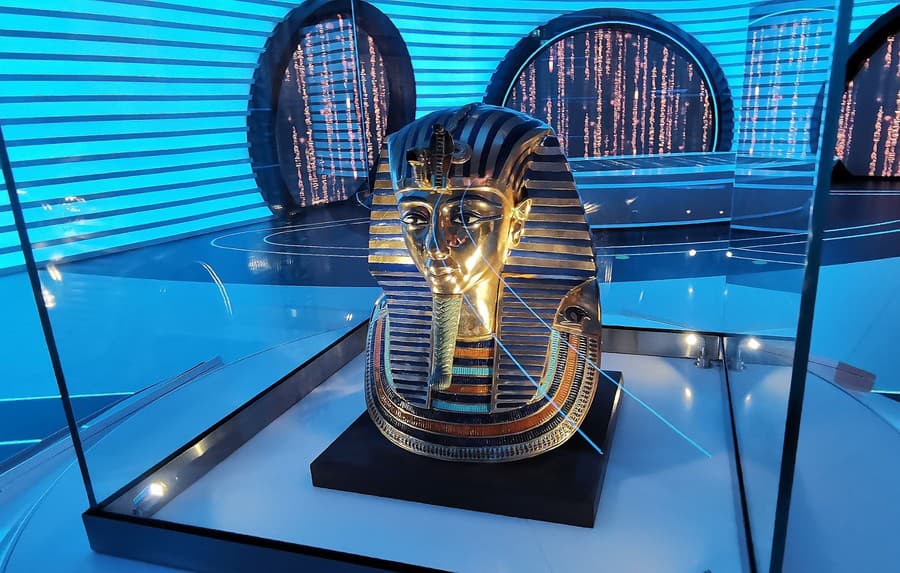 Egyptský pavilón, Tutanchamónová posmrtná maska