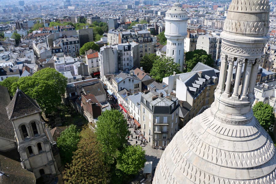 Výhľad na Montmartre z kupoly Basilique du Sacré-Coeur