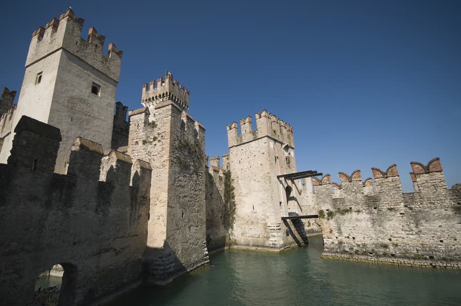 Vodný hrad Scaligero –