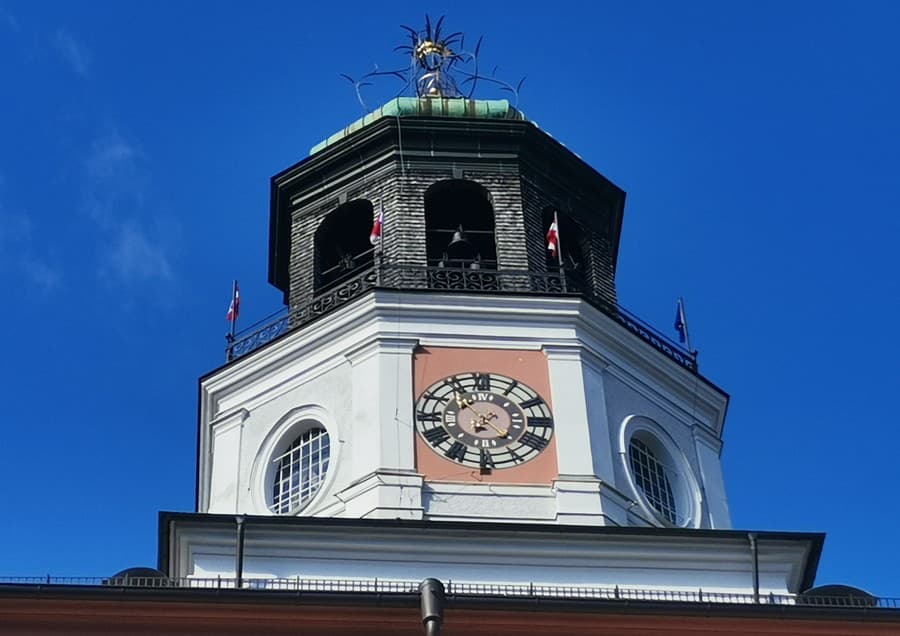 Veža Novej rezidencie so Salzburskou zvonkohrou