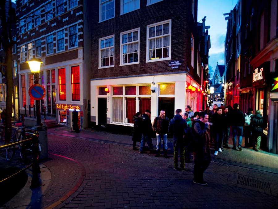 Amsterdam dáva turistom šokujúci