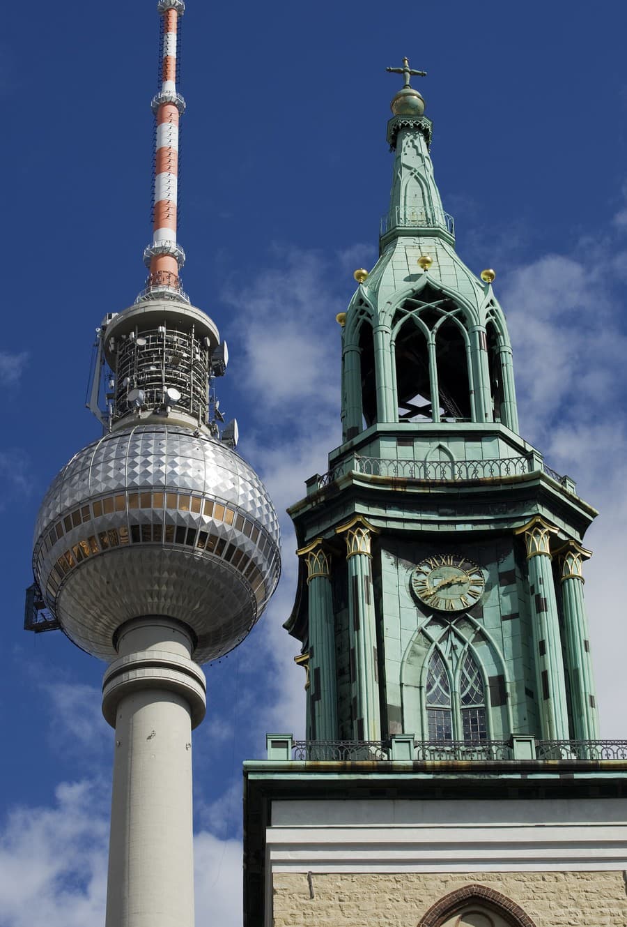 Berlínska televízna veža: Pomstil