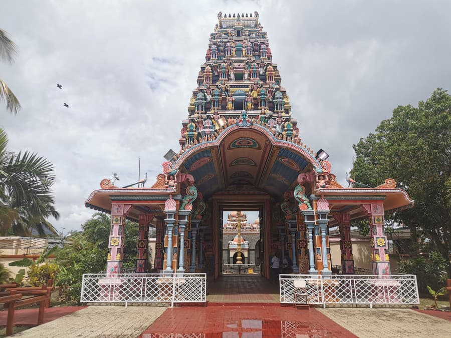 Hinduistický chrám Kaylasson v Port Louis