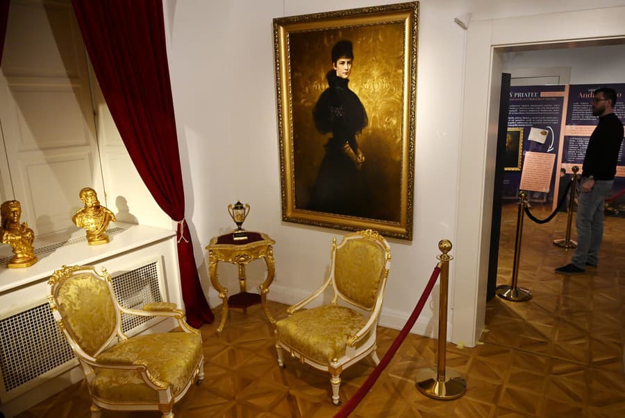 Jedno z najvzácnejších diel  - portrét cisárovnej a kráľovnej Alžbety, prezývanej Sissi, ktorý trebišovskému múzeu zapožičalo Maďarské národné múzeum