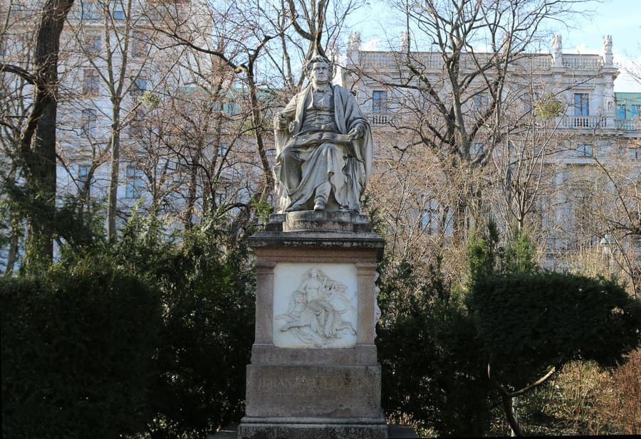 Schubertova socha vo viedenskom Stadtparku