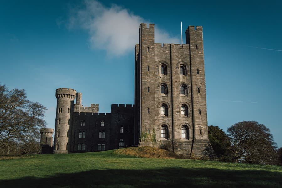 Päť najkrajších hradov vo