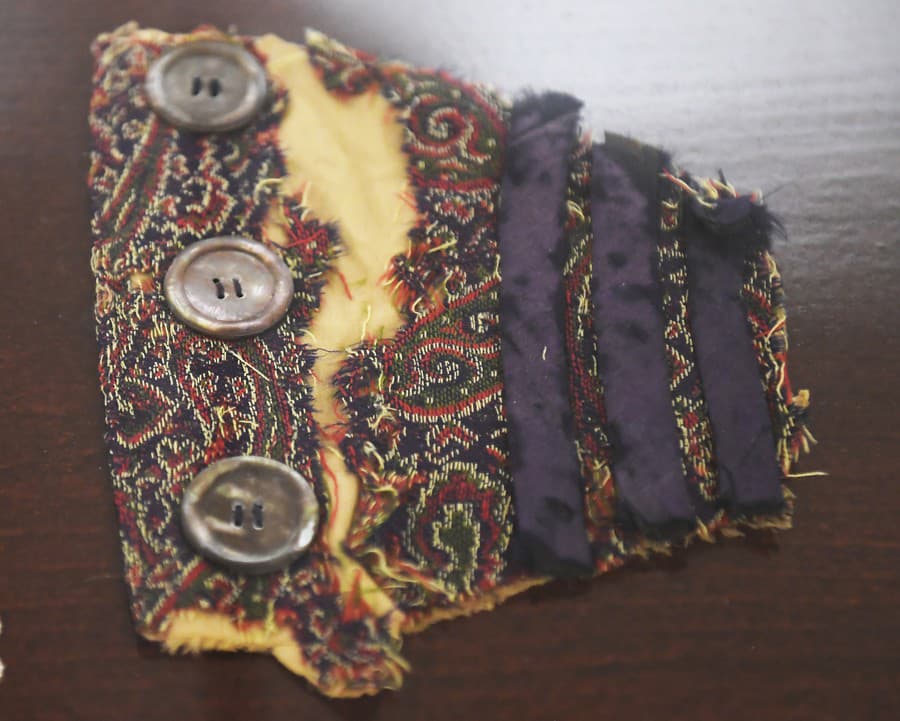 Časť nočného kabátika, ktorý mala Františka Andrássyová na sebe, keď zomrela