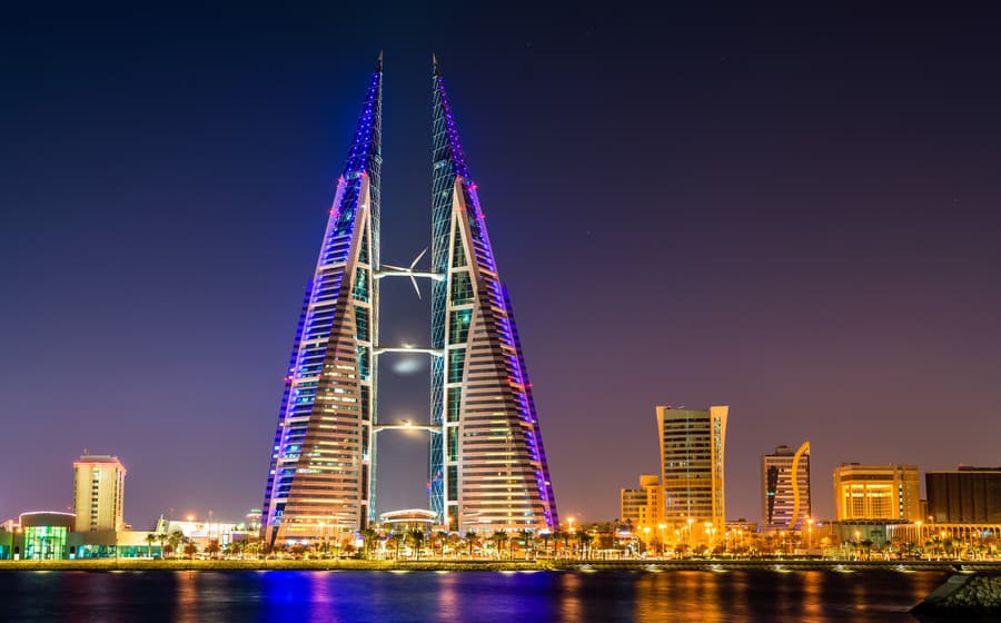 V noci či cez deň, Bahrajn vždy uchváti.