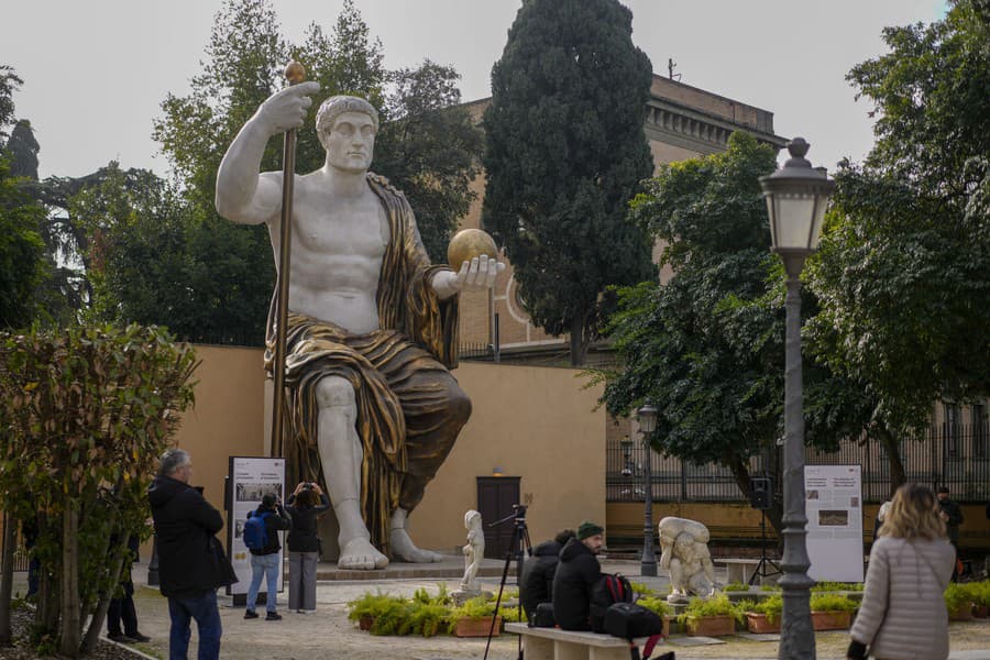 V Taliansku odhalili sochu