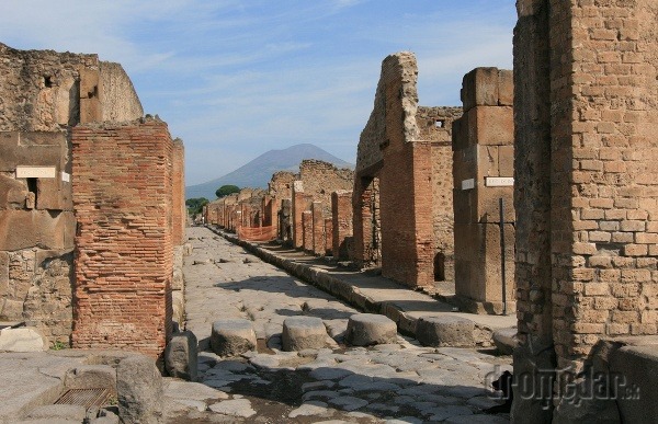 Pompeje, Taliansko