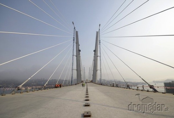 najdlhší visutý most na svete, Vladivostok, Rusko
