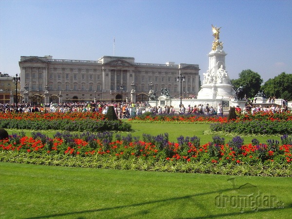 Buckinghamský palác, Londýn, Veľká