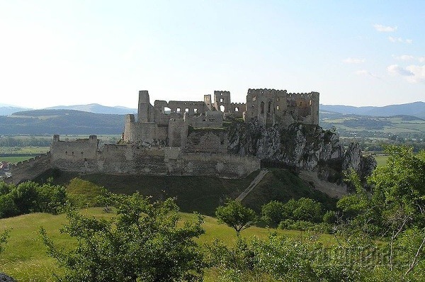 hrad Beckov
