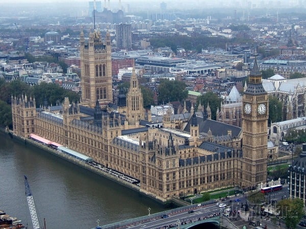 Westminsterský palác