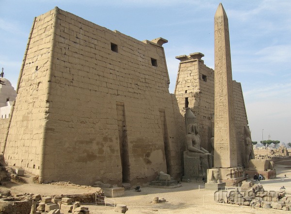 Chrám v Luxore, Egypt