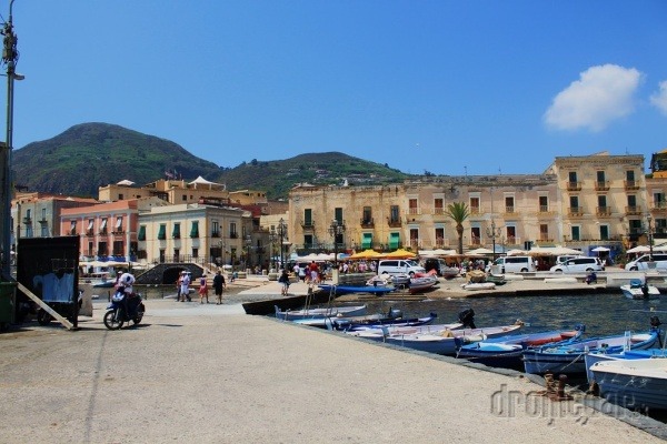 Lipari, Liparské ostrovy