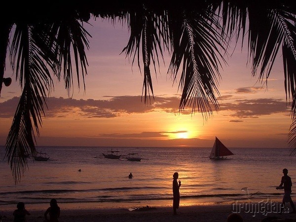 Západ slnka na ostrove Boracay