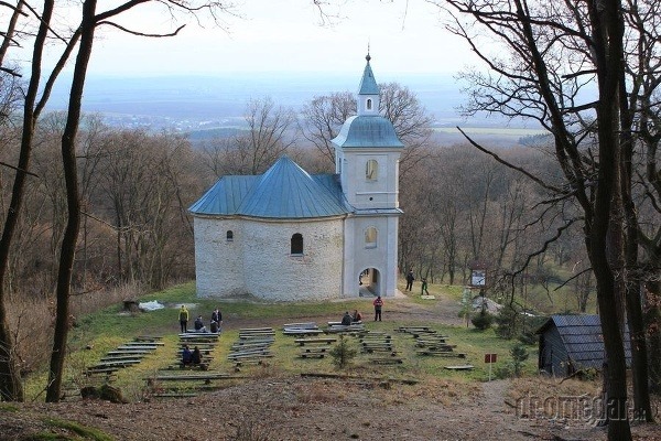 Rotunda sv. Juraja s amfiteátrom