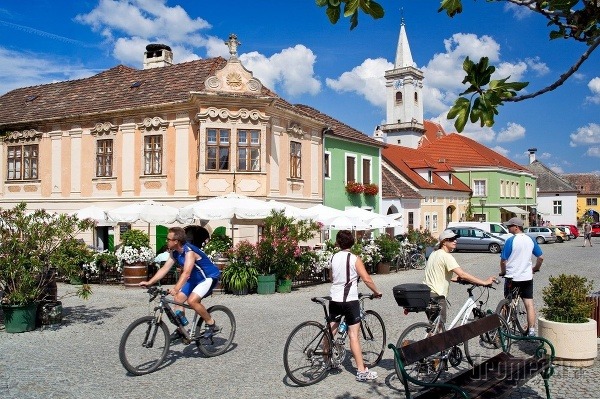 Cesta čerešňového kvetu, Rakúsko