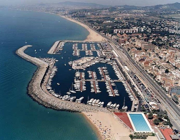 Pláž v Masnou, Barcelona
