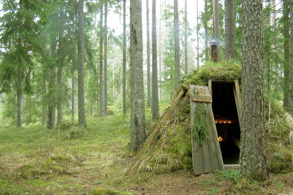 Kolarbyn, Forest Hut Hote,