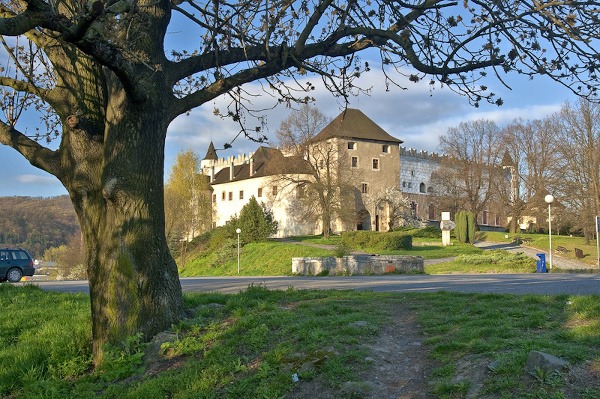 Zámok, Zvolen