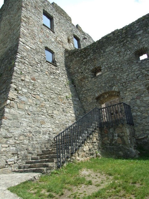 Hrad Strečno