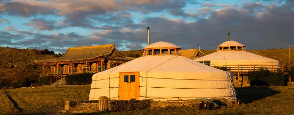 Three Camel Lodge, Mongolsko