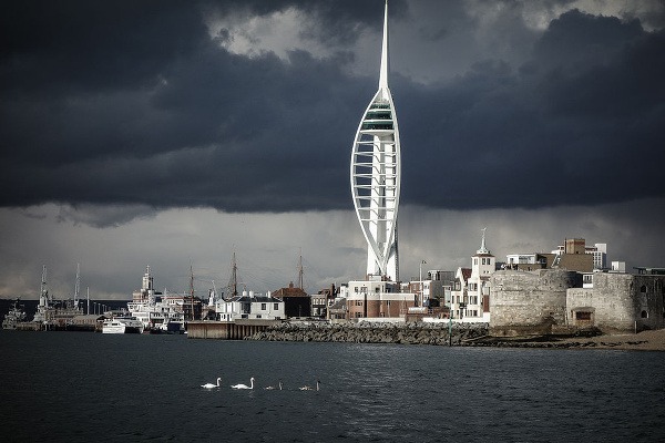 Spinnaker Tower, Veľká Británia