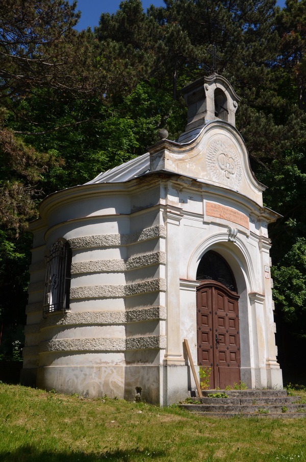 Kaplnka v Smoleniciach