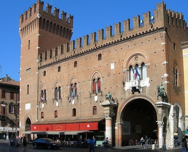 Ferrara, Taliansko