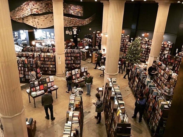 The Last Bookstore v