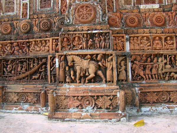 Kántanagar – terakotový chrám