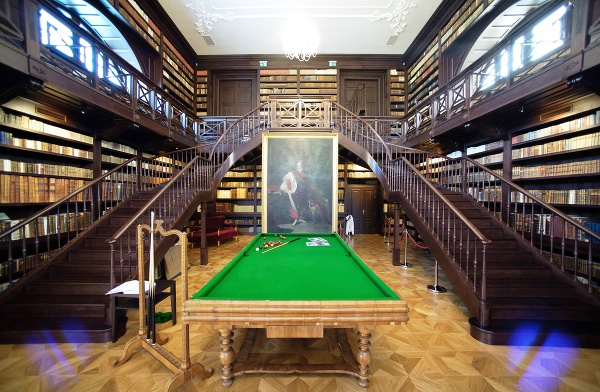 Apponyiovská knižnica, Oponice