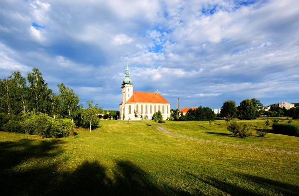 Kostol Nanebovzatia Panny Márie,