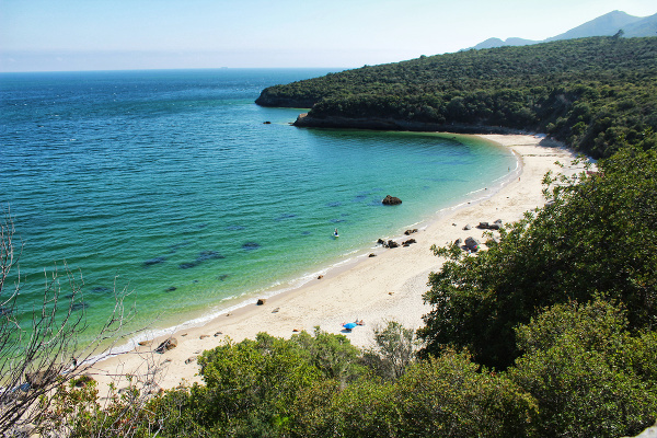 Pláž Galapos, Setubal, Portugalsko